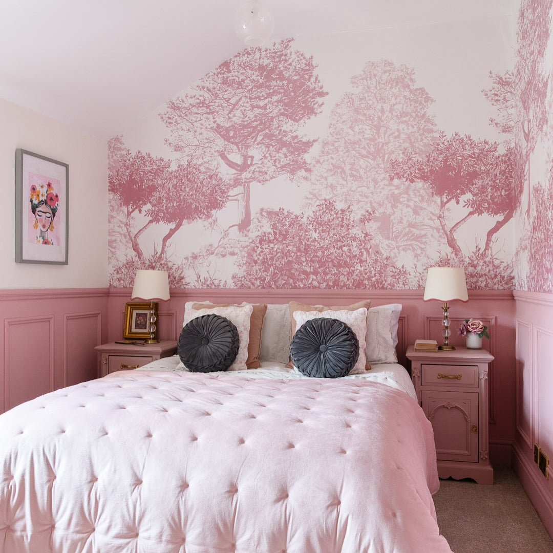 Can Wallpaper Make a Small Room Look Bigger? 6 Simple Ideas