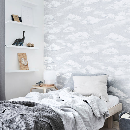 Fondos de pantalla magnético de cielo gris nublado en la oficina en casa con imanes en la pared