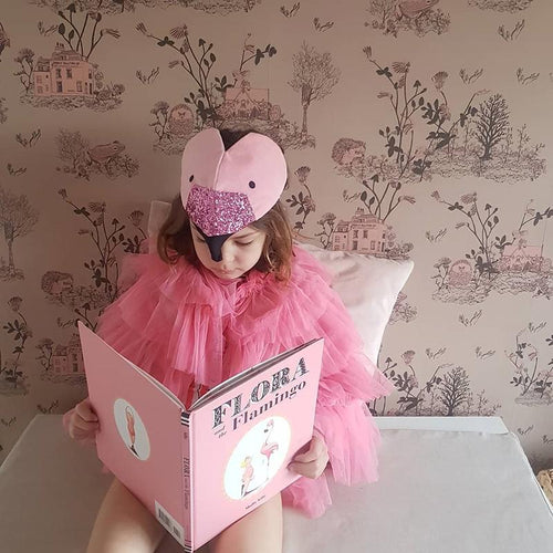 Woodlands brun rosa tapet med tabell Sian Zeng